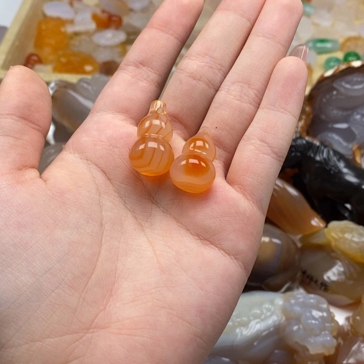 玛瑙/玉髓未镶嵌颈饰