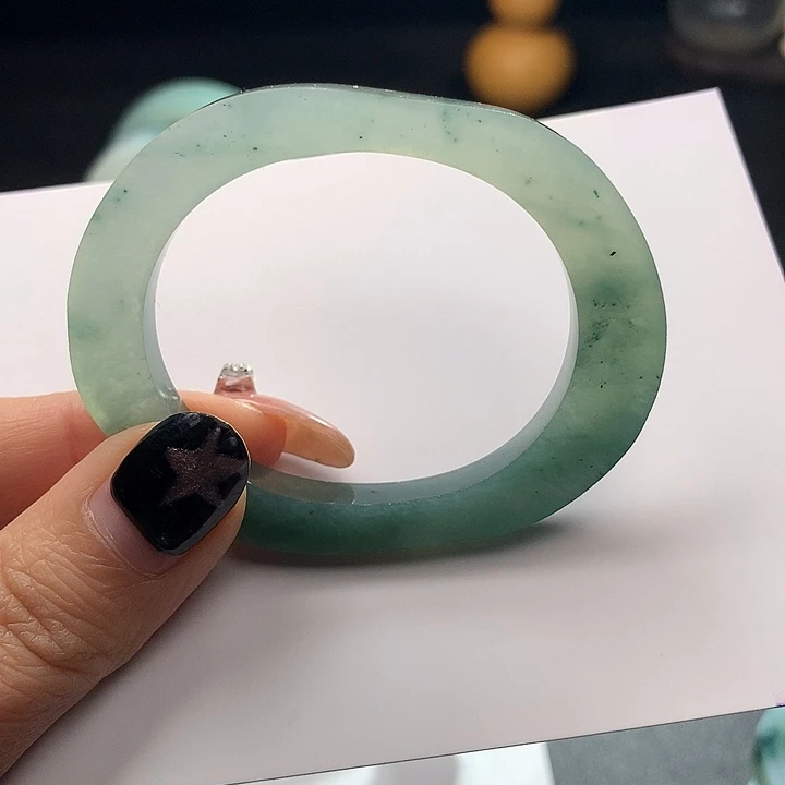 定制翡翠未镶嵌正圈