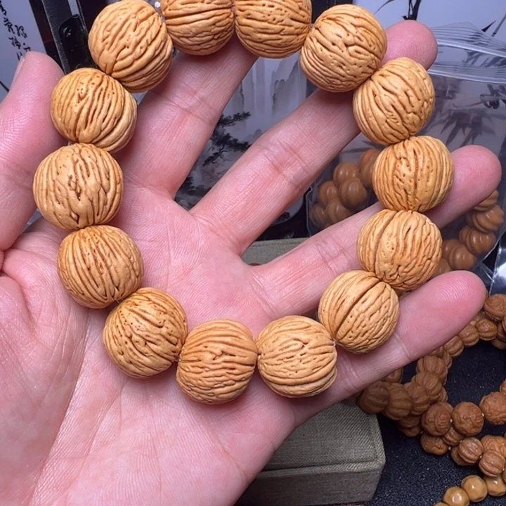 猴头核桃手串?**?圆珠