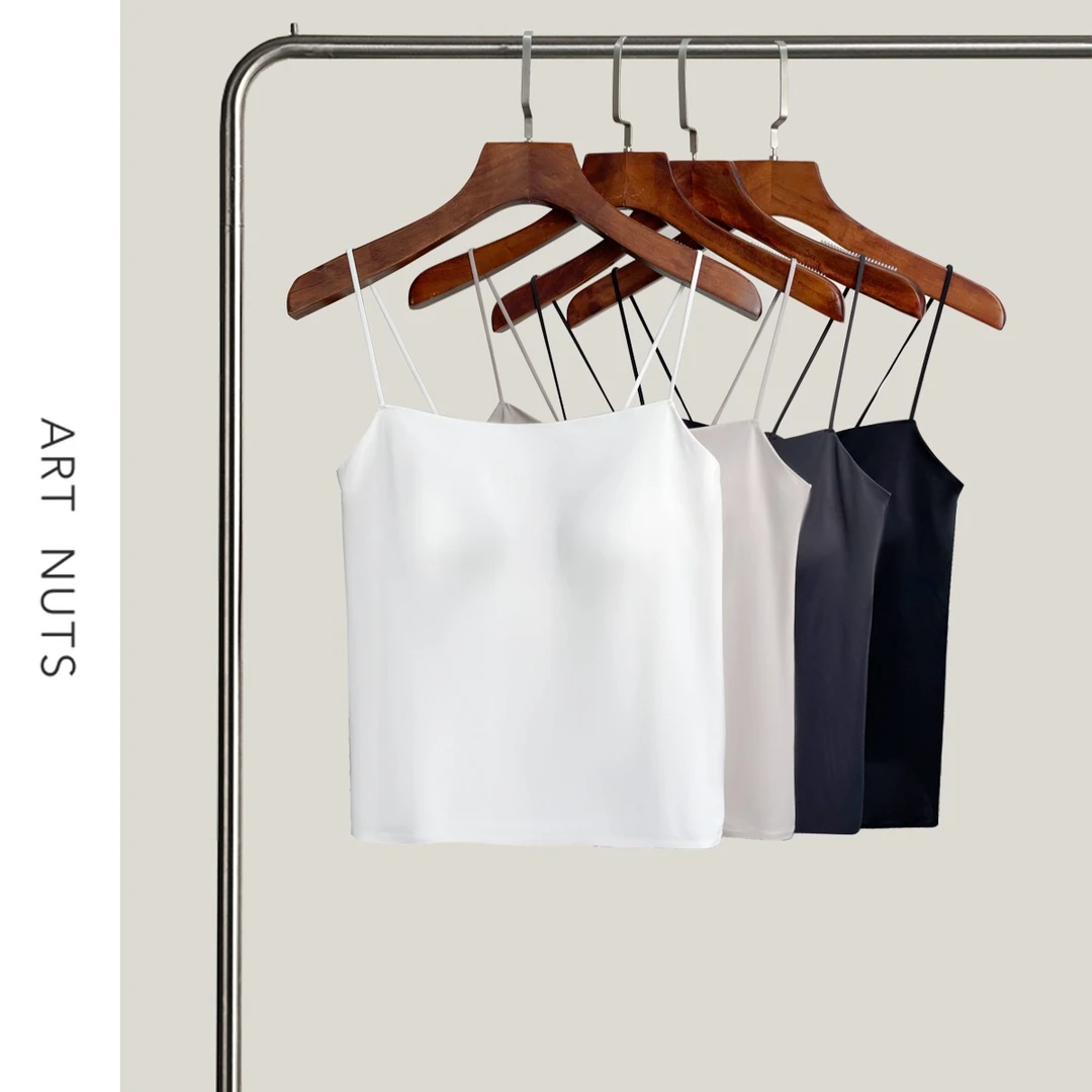 悦迷Art Nuts 简约的线条 秋季凉感一体罩杯免穿文胸神器宽松版