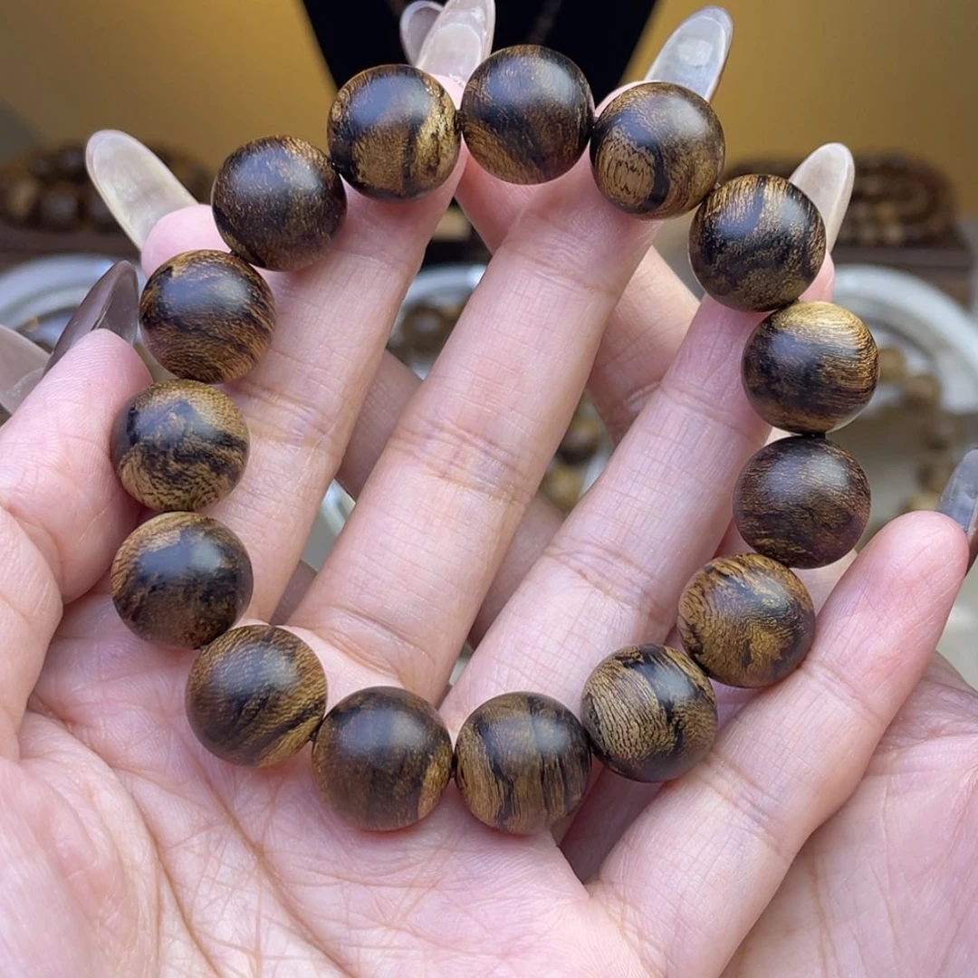 【闪购商品】沉香手串鹏****司印尼达拉干