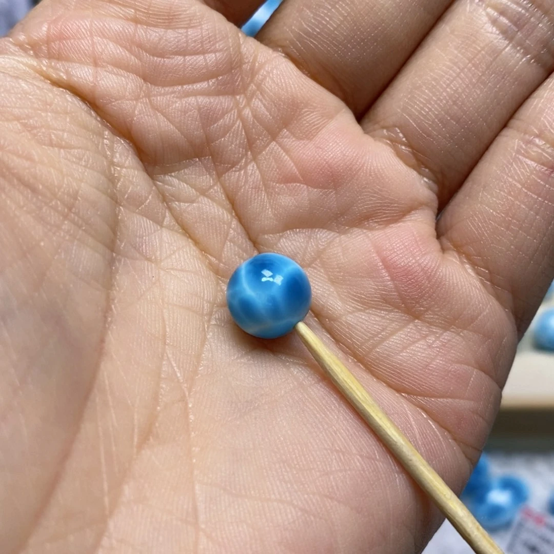 针钠钙石（海纹石）颈饰未镶嵌小**啰