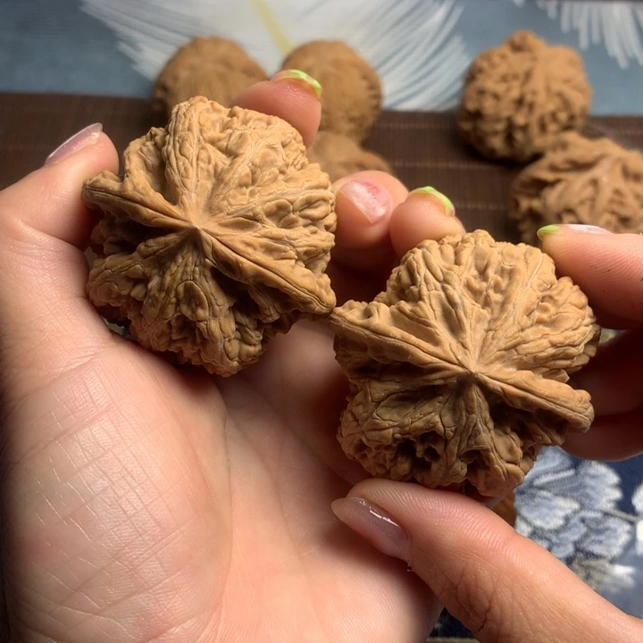 吊坠文玩核桃精**镜粗筋