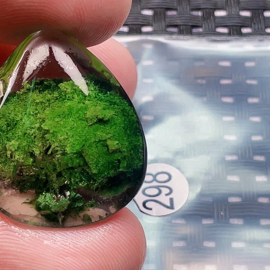 【闪购商品】颈饰未镶嵌水晶?****