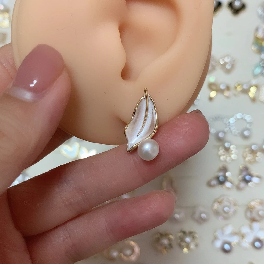 淡水珍珠耳饰合金