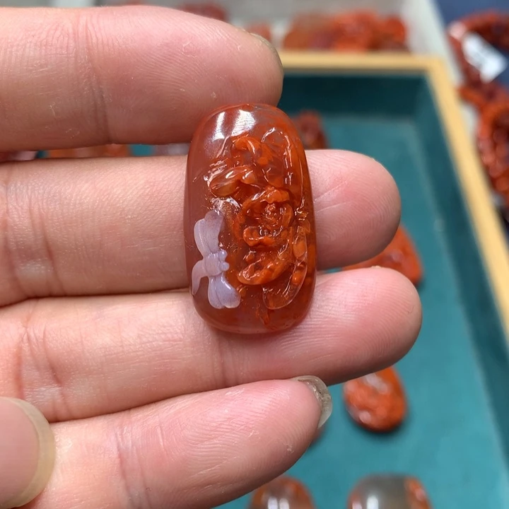 吊坠(不含链)未镶嵌南红玛瑙