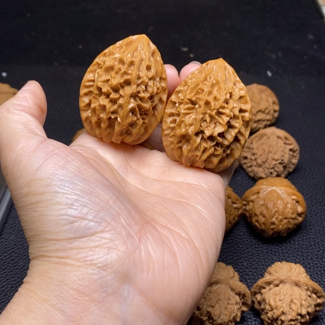 把件文玩核桃招财鼠