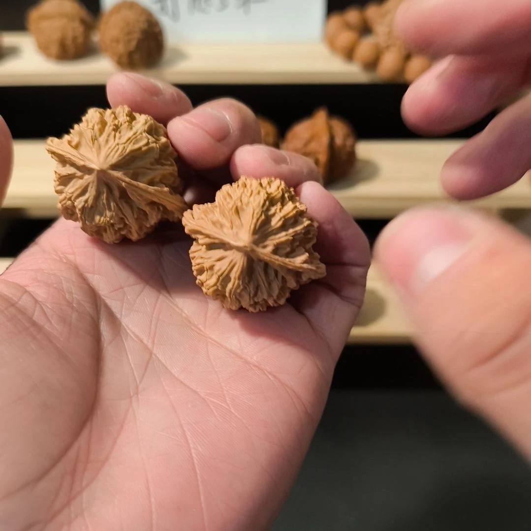 吊坠文玩核桃37盘龙纹