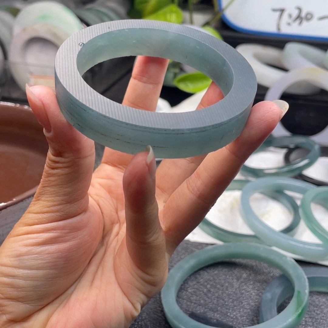 定制翡翠未镶嵌61