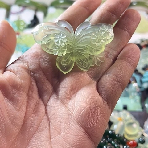 合金蛇纹石玉颈饰