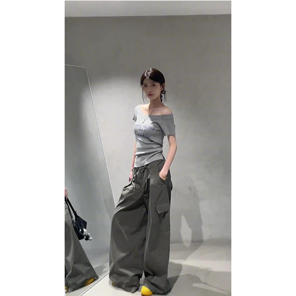 2025春夏新款灰色斜肩露肩短袖t恤女夏季修身显瘦工装裤套装