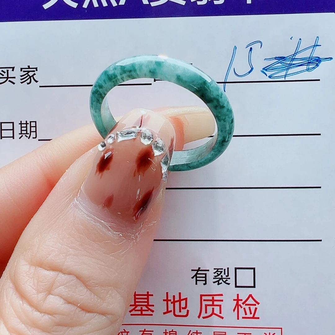 翡翠未镶嵌戒指戒圈