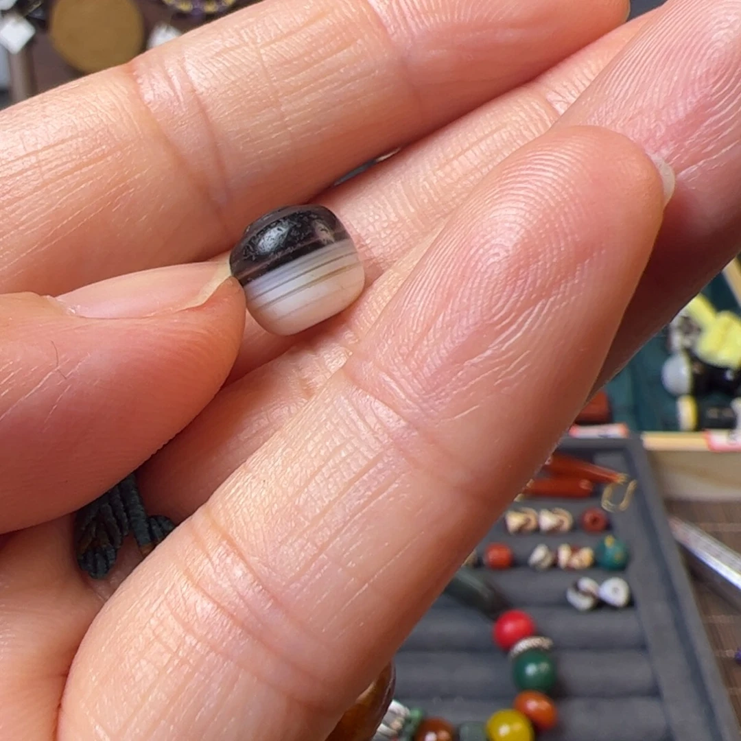 坐***舞玛瑙/玉髓单珠未镶嵌