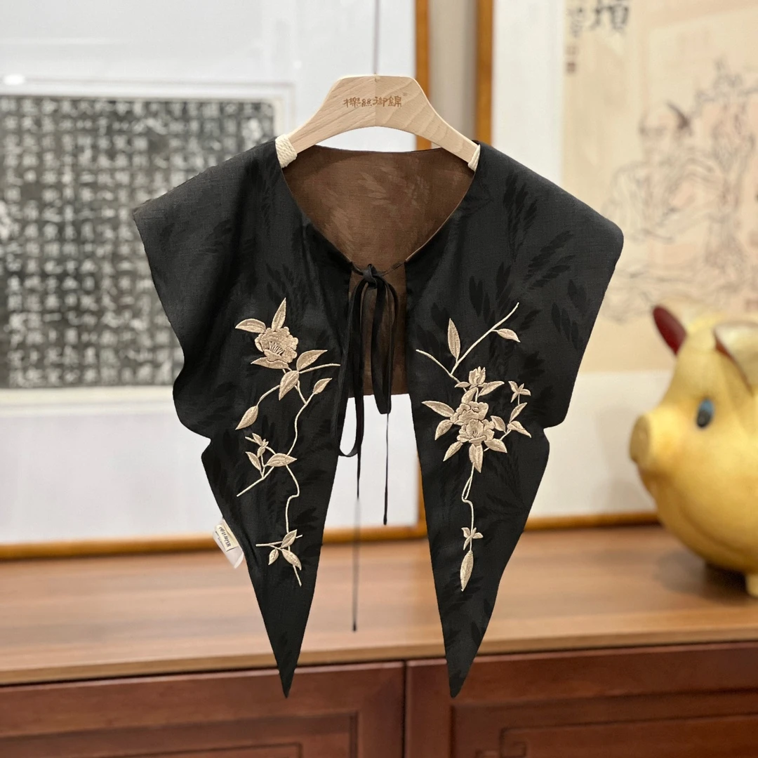 櫟丝御锦【香云纱】蚕丝云肩中国风古风复古刺绣时尚披肩 L24X114WH