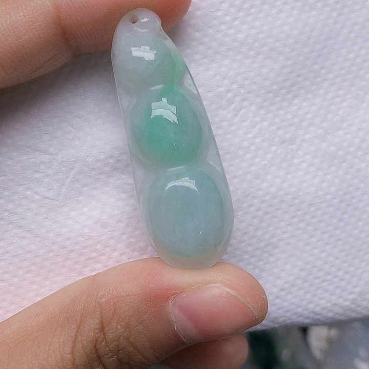 颈饰未镶嵌翡翠天然翡翠