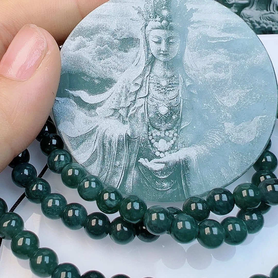 翡翠未镶嵌颈饰111