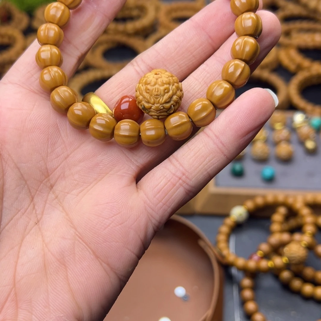 ***ㅤ猴头核桃吊坠鲨鱼➕夜叉➕老型红