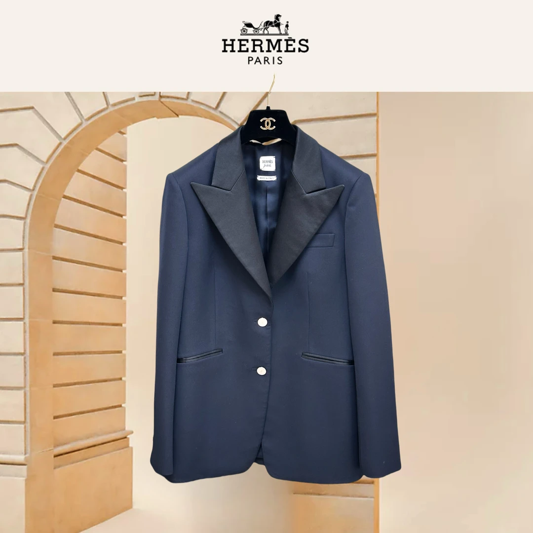 99新 Hermes/爱马仕 38码 藏蓝色拼黑色领 长袖 西装外套