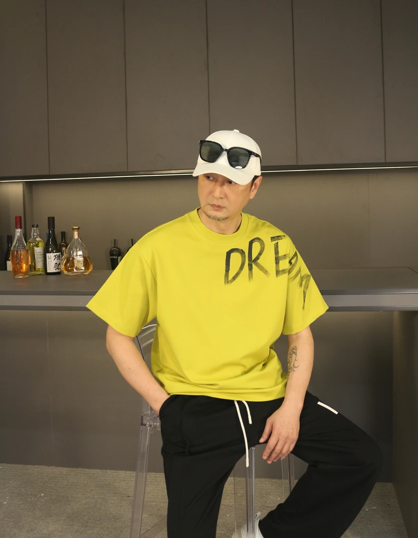 2025夏季新款手绘圆领时尚休闲百搭宽松短袖T恤8112