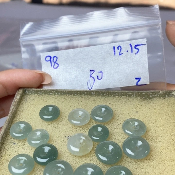 一***兵定制翡翠未镶嵌不退