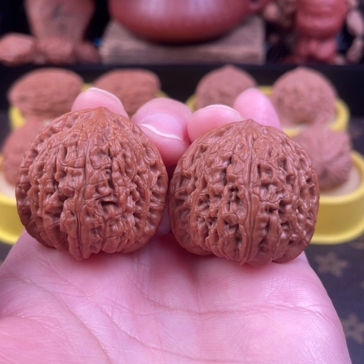 吊坠文玩核桃红宝石35