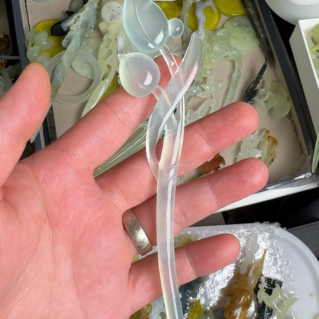 蛇纹石玉未镶嵌发饰