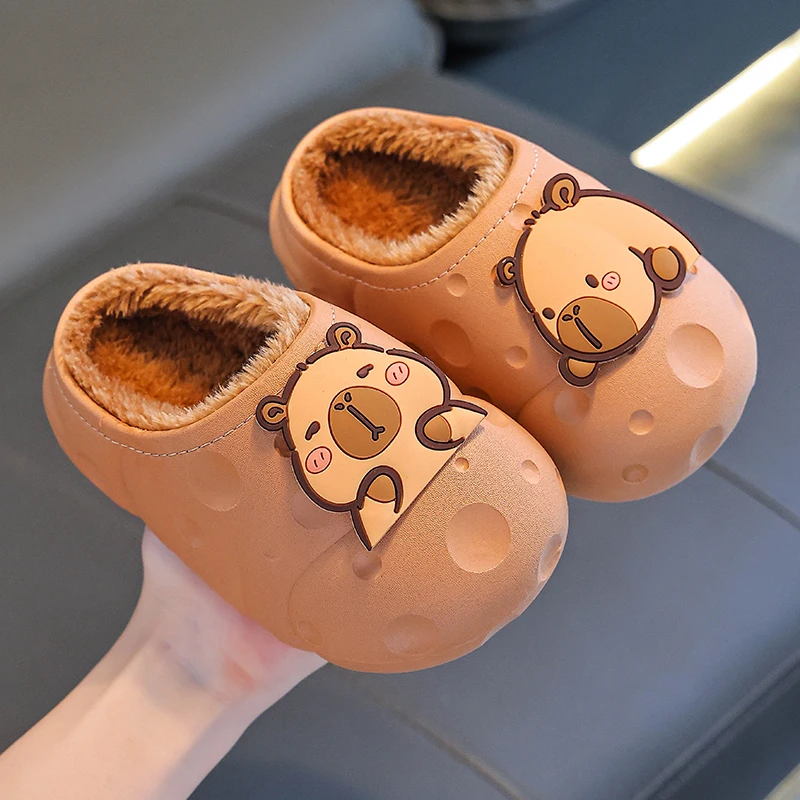 卡皮巴拉秋冬季儿童棉拖鞋男女童保暖加绒防水中大童小孩包跟棉鞋