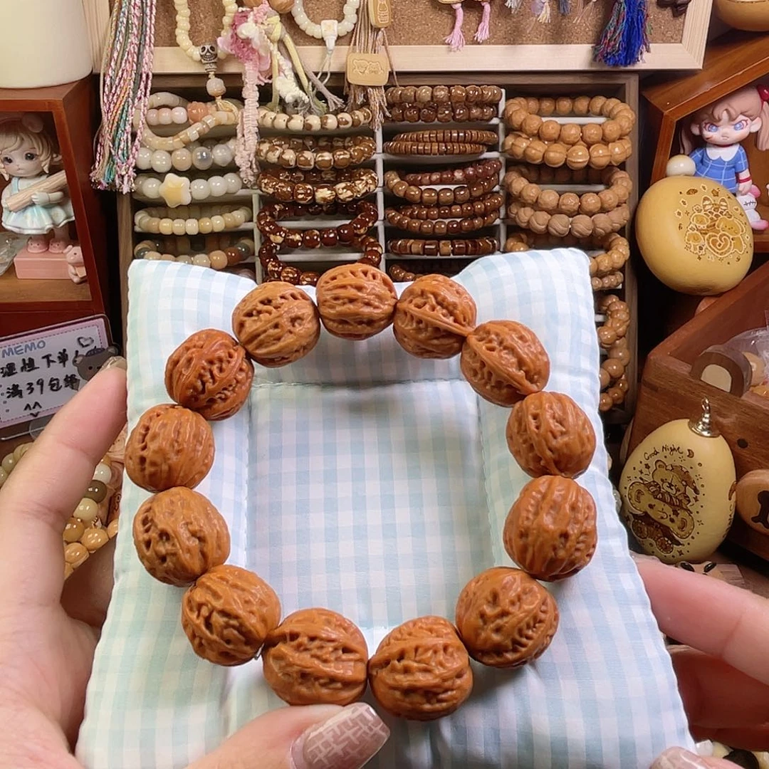 吊坠文玩核桃秋子核桃手串
