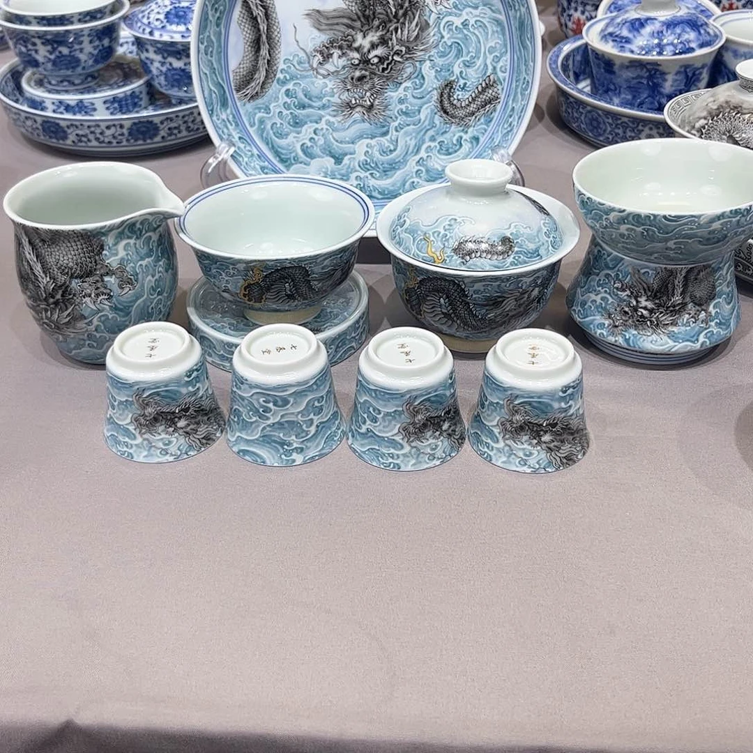 景德镇陶瓷艺术品