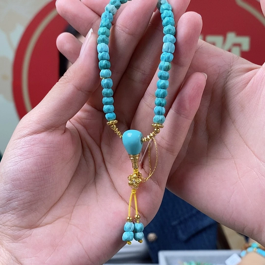 n***g绿松石未镶嵌珠宝奇石