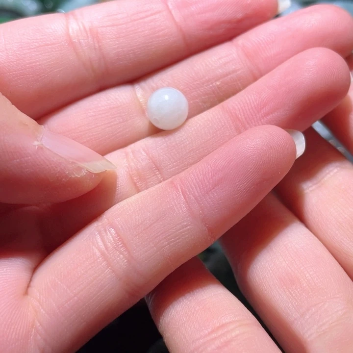 【闪购商品】翡翠颈饰未镶嵌绿*薇天然翡翠