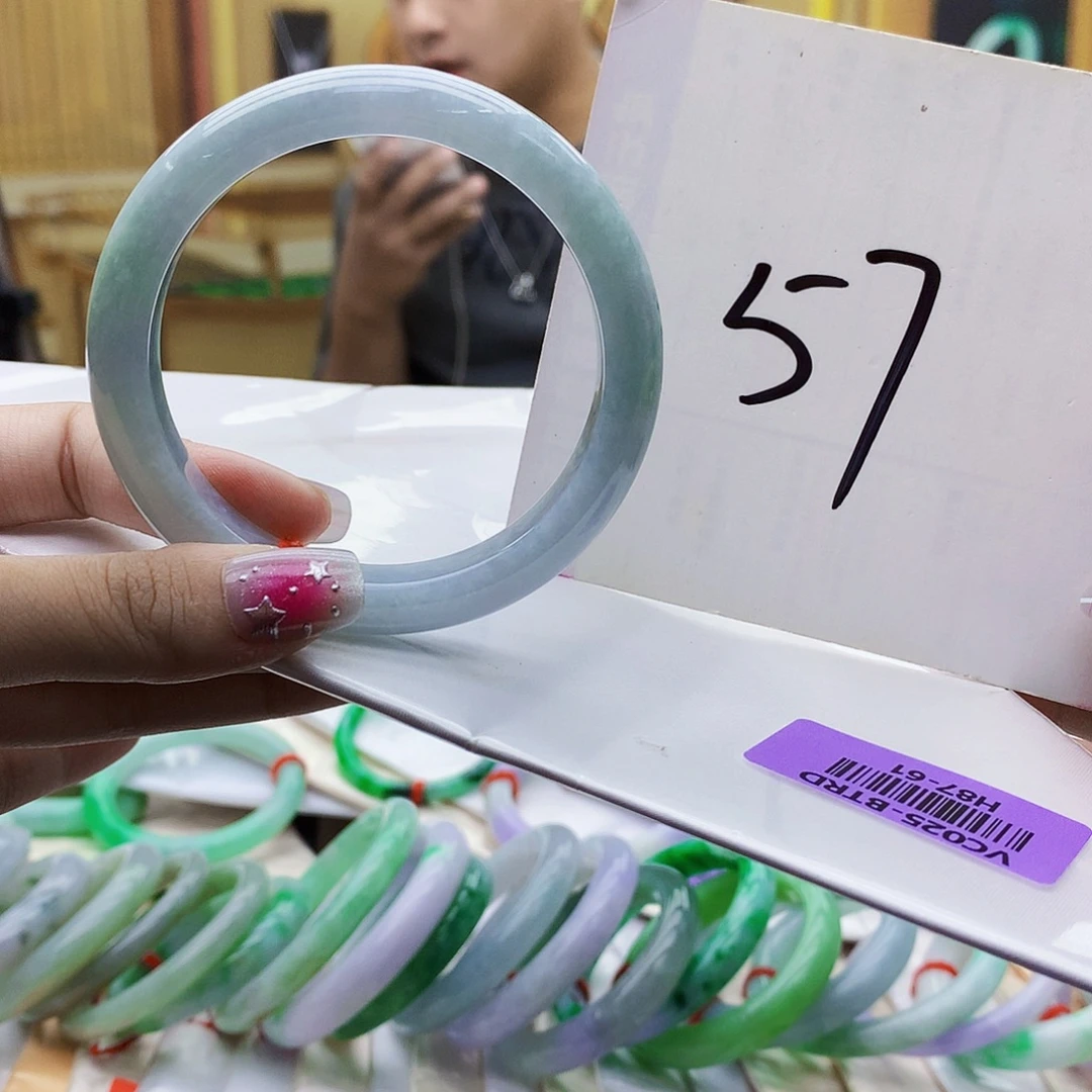 翡翠未镶嵌手镯hhj