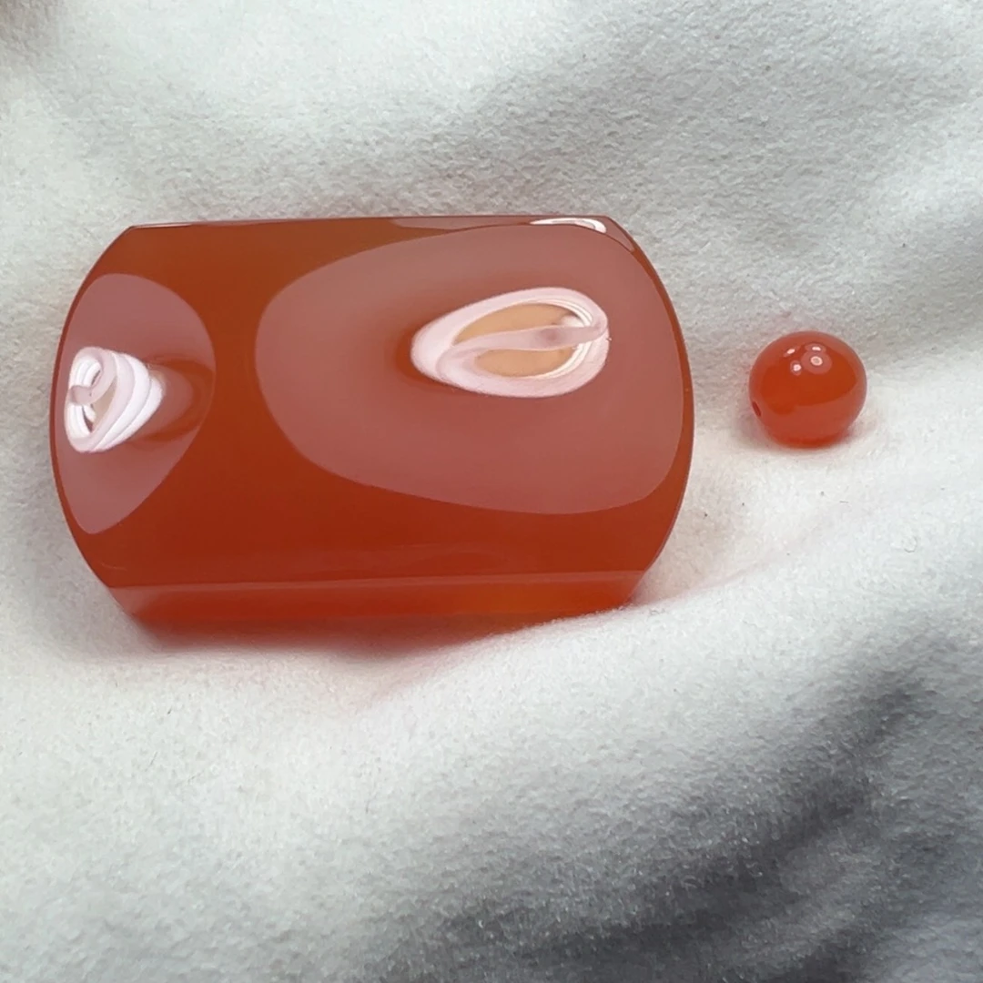 南红玛瑙吊坠未镶嵌邓*金