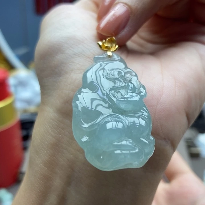 翡翠18K金镶嵌颈饰吊坠26