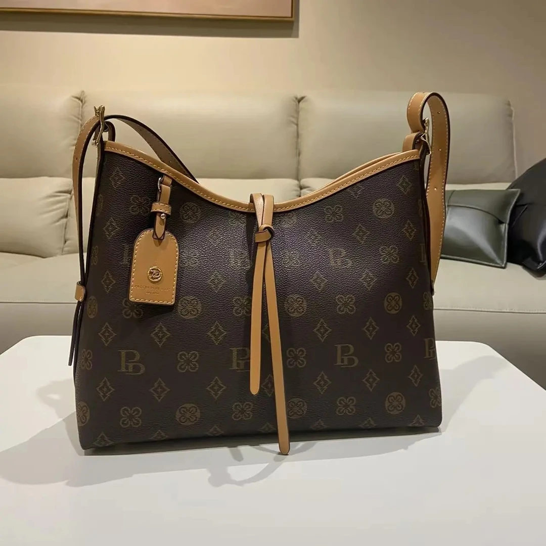 新款大容量高级感百搭女士通勤单肩斜挎托特包