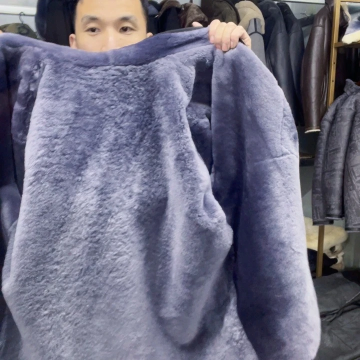 【闪购商品】羊皮毛一体范**_