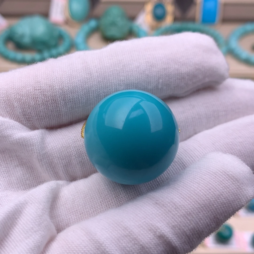 绿松石未镶嵌珠宝奇石23.5