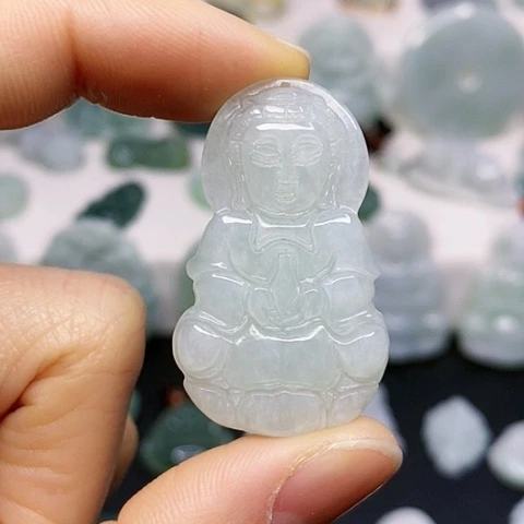 翡翠颈饰未镶嵌吊坠