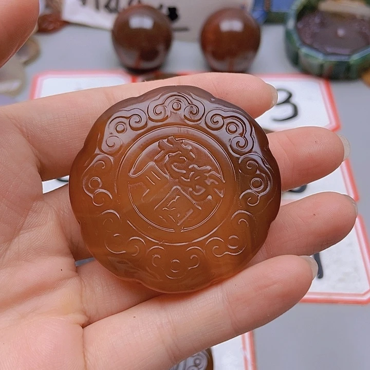 【闪购商品】玛瑙/玉髓未镶嵌珠宝半成品路**间