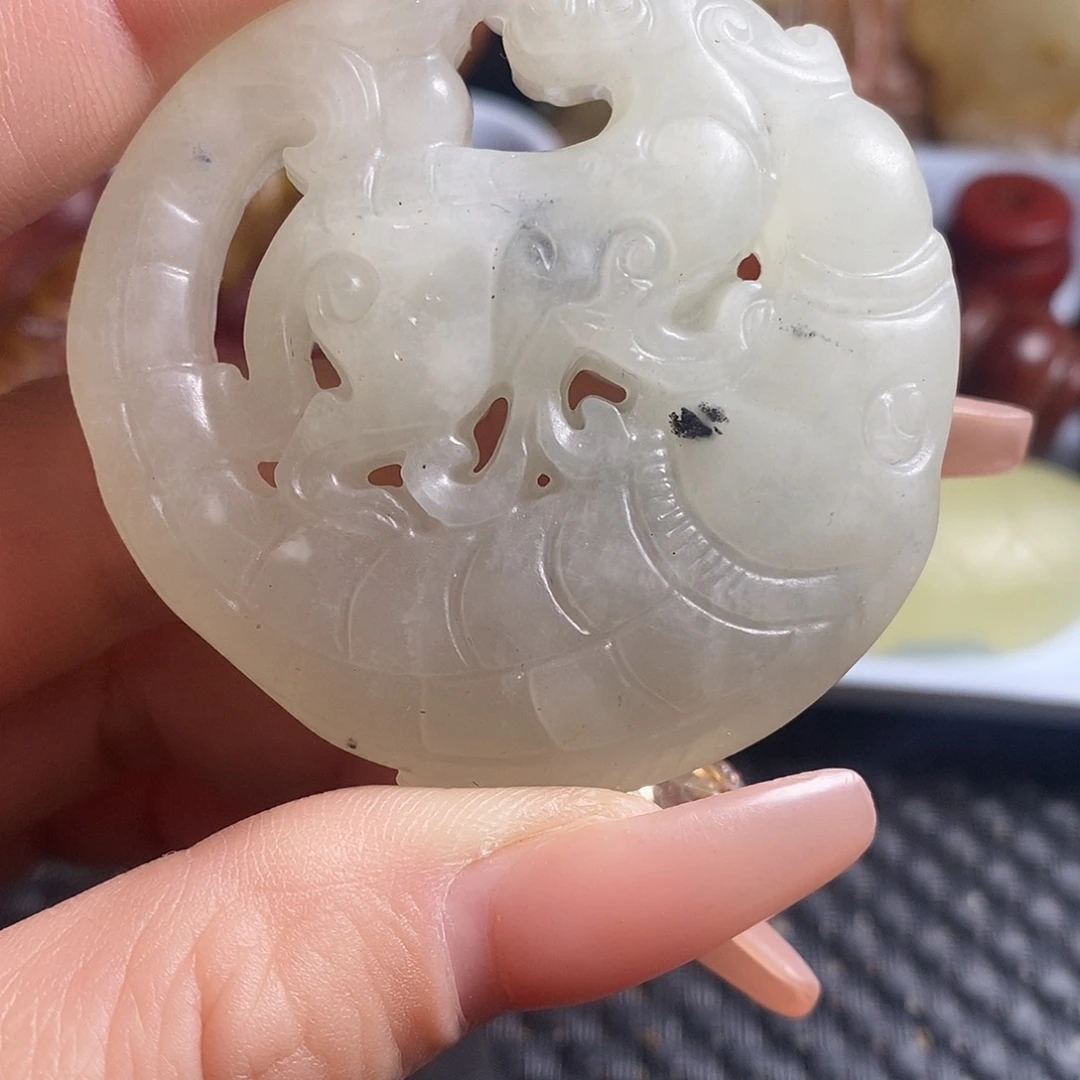 岫玉未镶嵌珠宝奇石