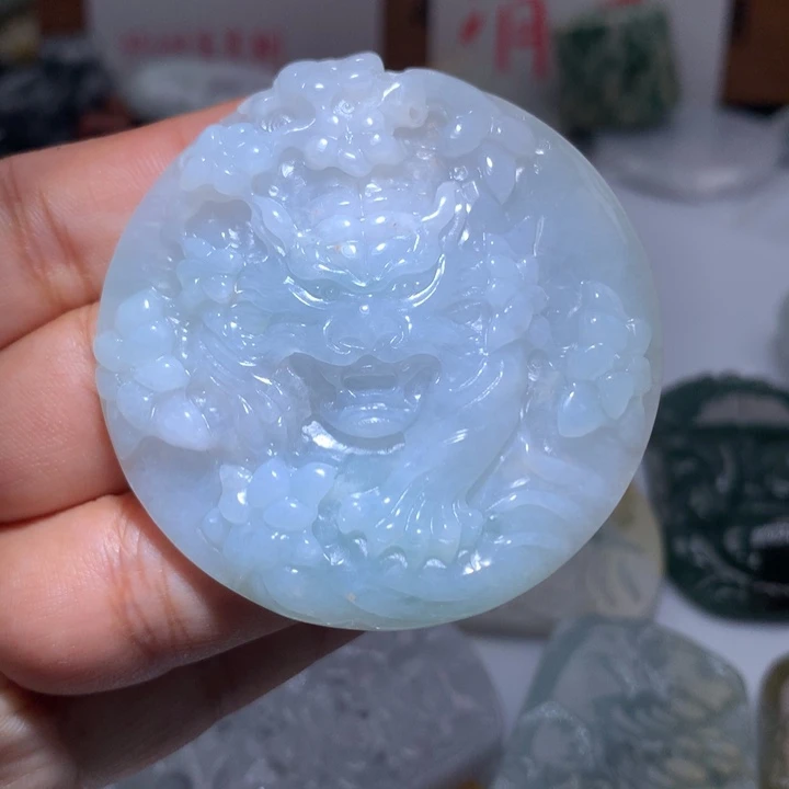 翡翠未镶嵌颈饰保真天然A货翡翠