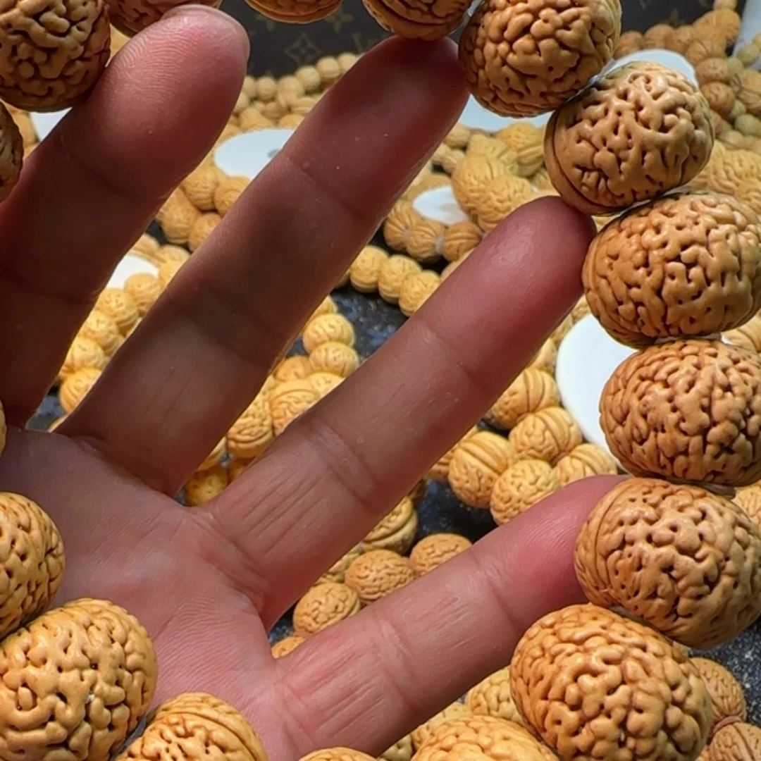 桃核吊坠苹果手持22尺