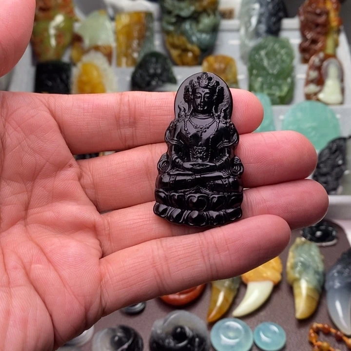 蛇纹石玉颈饰未镶嵌用****2