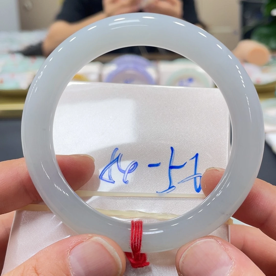 未镶嵌手镯翡翠翡翠