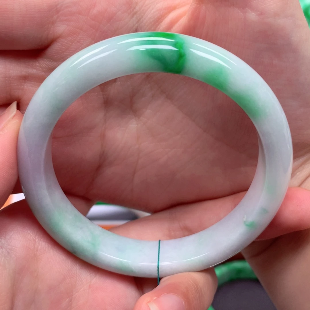 未镶嵌手镯翡翠翡翠