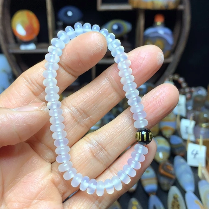 未镶嵌颈饰玛瑙/玉髓