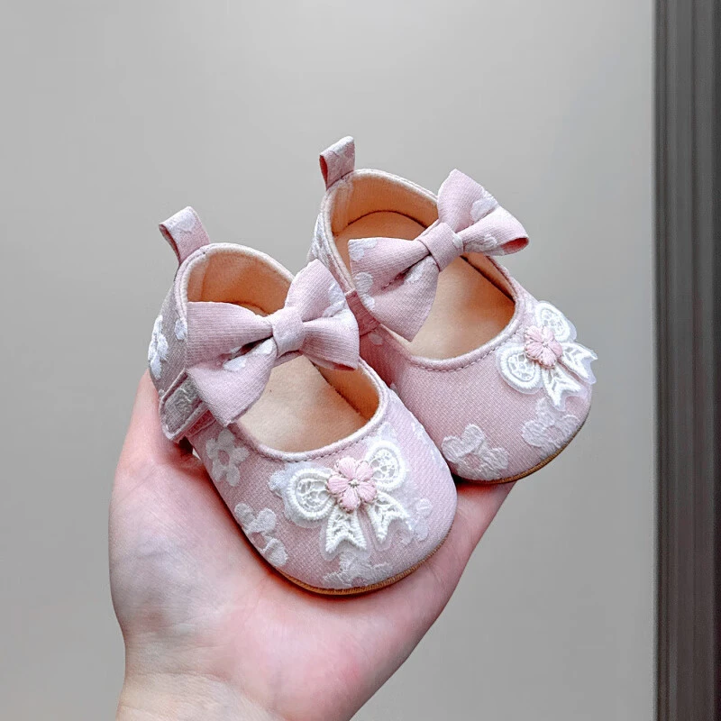 婴儿软底公主鞋女宝宝3-6-9-12个月学步鞋春秋防滑蝴蝶结步前单鞋