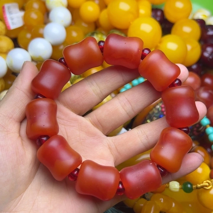 琥珀未镶嵌手链蜜蜡