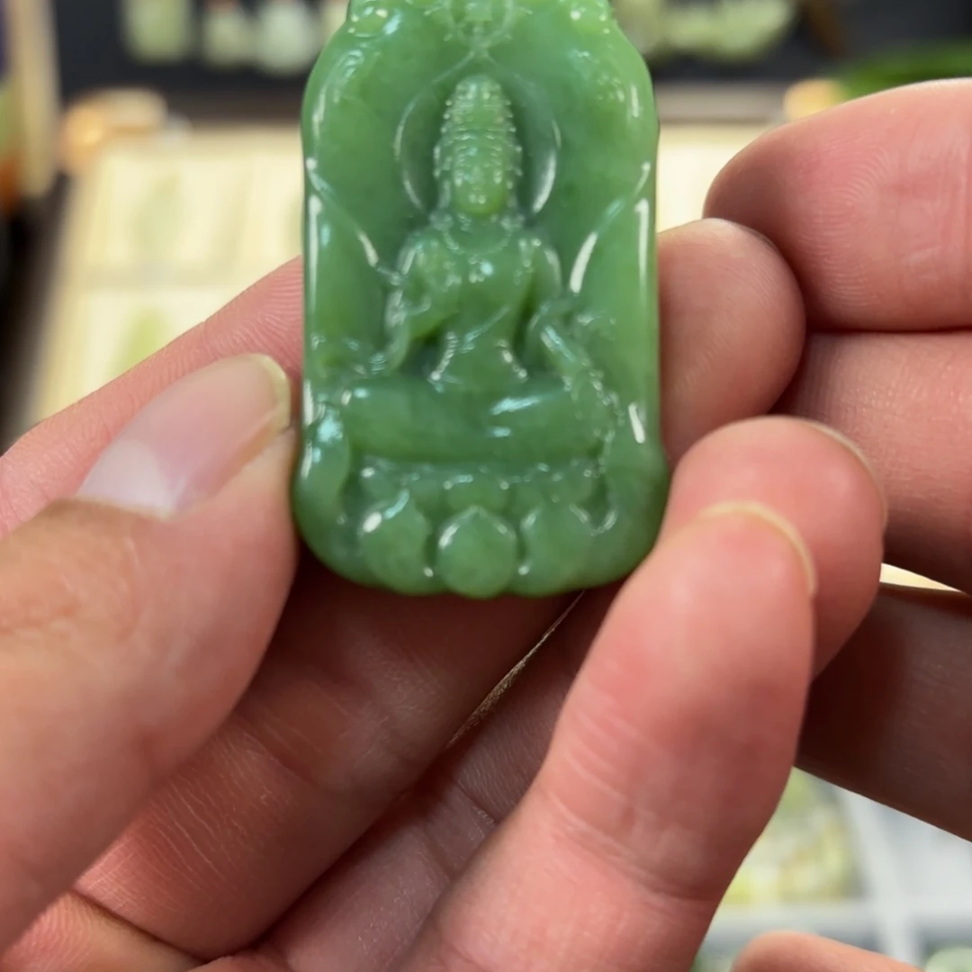 和田玉未镶嵌颈饰观音