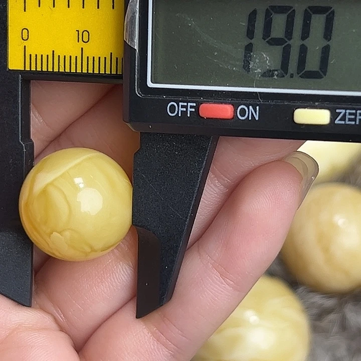 蜜蜡未镶嵌裸石蜜蜡308